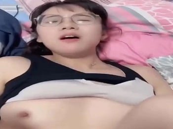 Vídeo de sexo de NHU quynh e seu irmão tem uma tatuagem