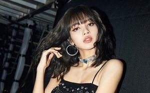 Na segunda vez, Lisa Black Pink apareceu em um vídeo pornô com estranhos